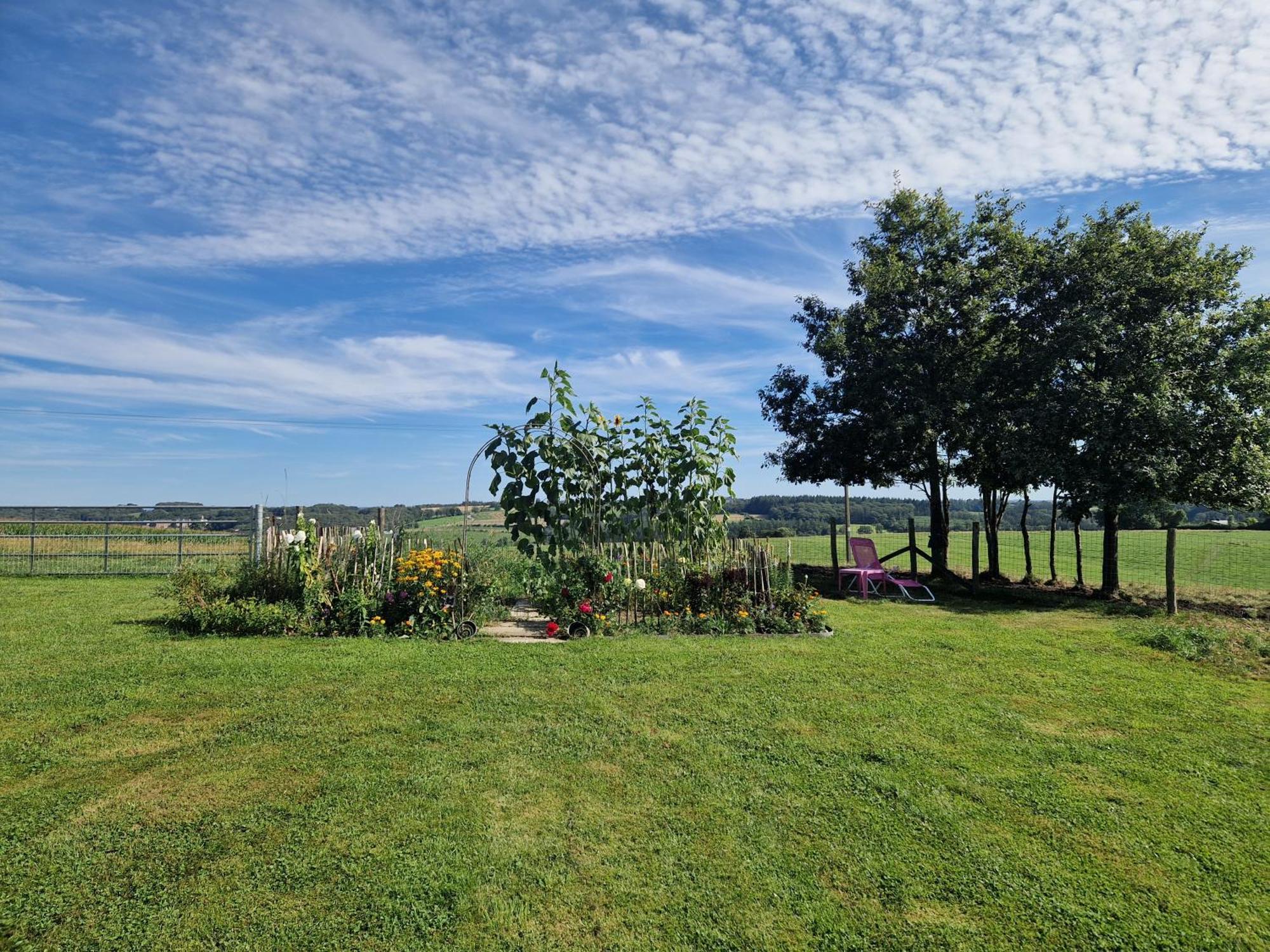 L'Harmonie Du Jardin Gite Chevetogne Exterior foto